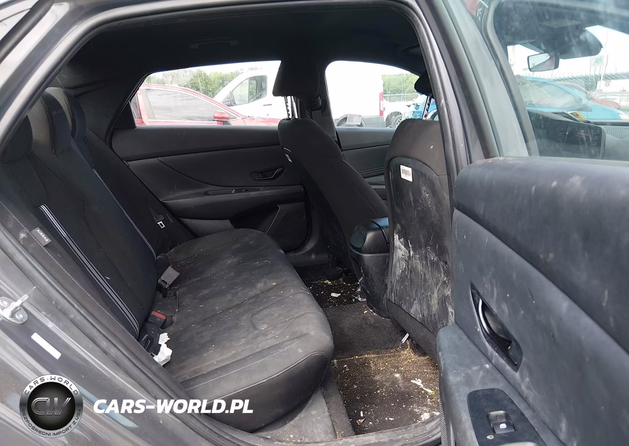 2025 Hyundai Elantra Sel Sport VIN:KMHLM4DG1SU902454 - 8