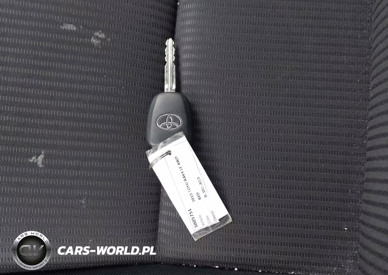2015 Toyota Rav4 Le VIN:JTMBFREV2FD096800 - 11