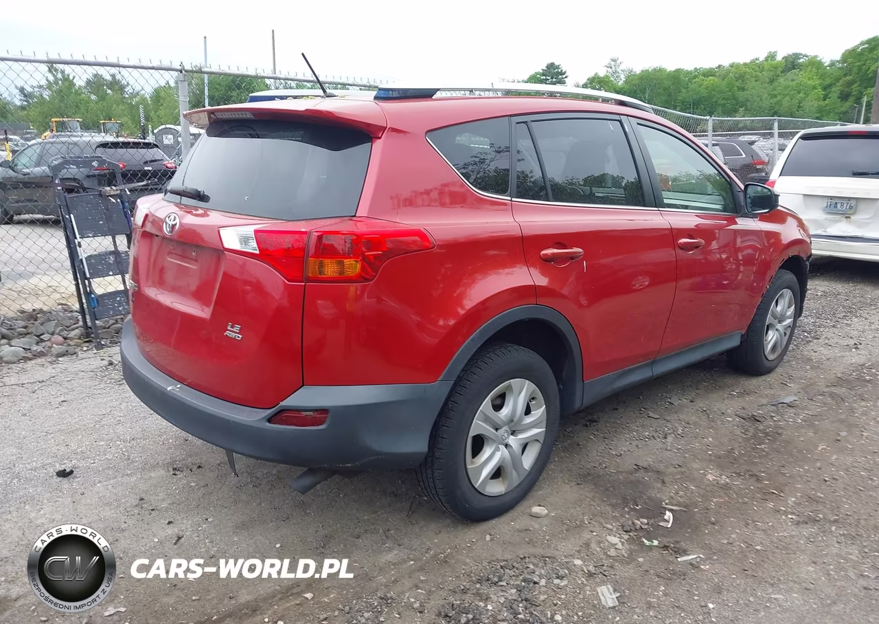 2015 Toyota Rav4 Le VIN:JTMBFREV2FD096800 - 4
