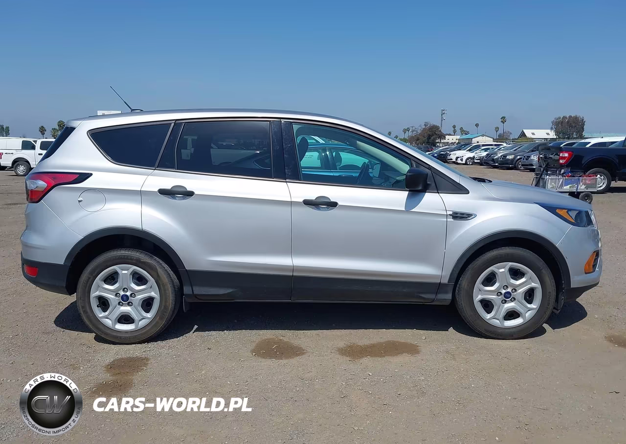 2018 Ford Escape S VIN:1FMCU0F74JUD08414 - 13