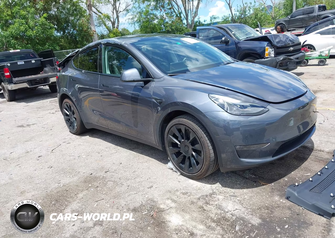 2023 Tesla Model Y Awd-Long Range Dual Motor All-Wheel Drive – zdjęcie 1 z 16