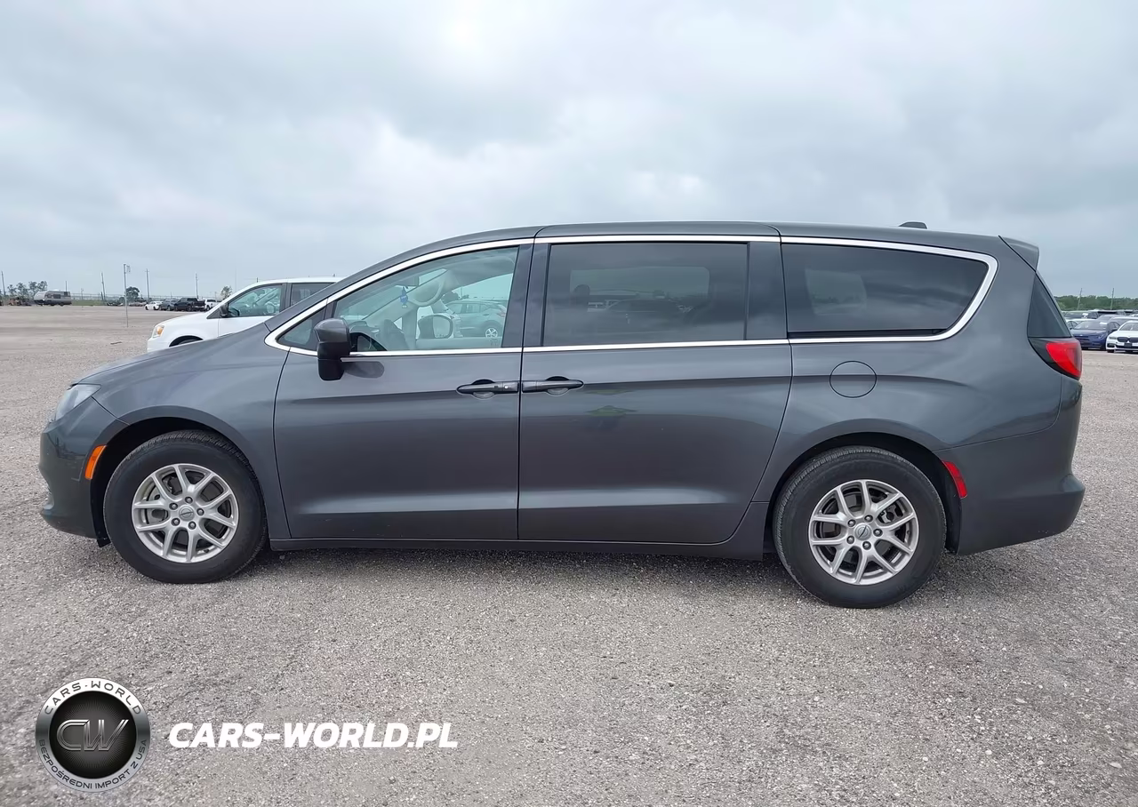 2021 Chrysler Voyager Lx VIN:2C4RC1CG0MR577765 - 14