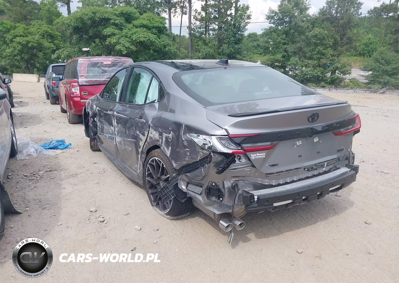 2026 Toyota Camry Xse VIN:4T1DAACK5TU669701 - 3