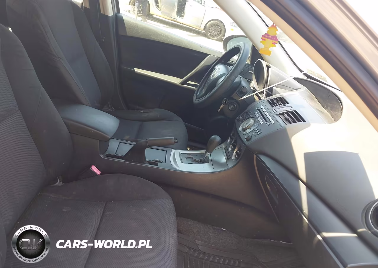 2011 Mazda Mazda3 I Sport VIN:JM1BL1UG7B1495274 - 5