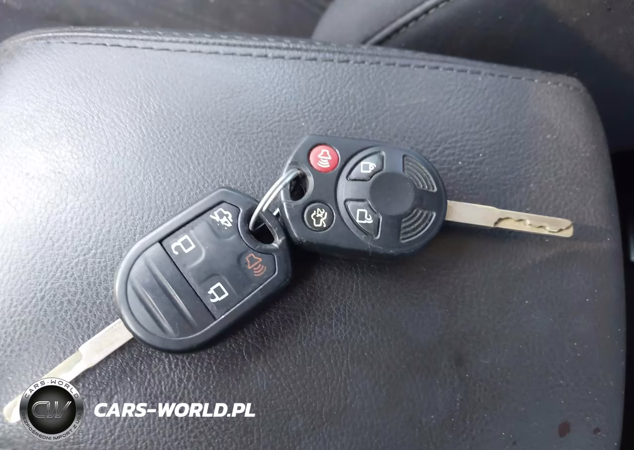 2016 Ford Focus Se VIN:1FADP3K26GL351670 - 11