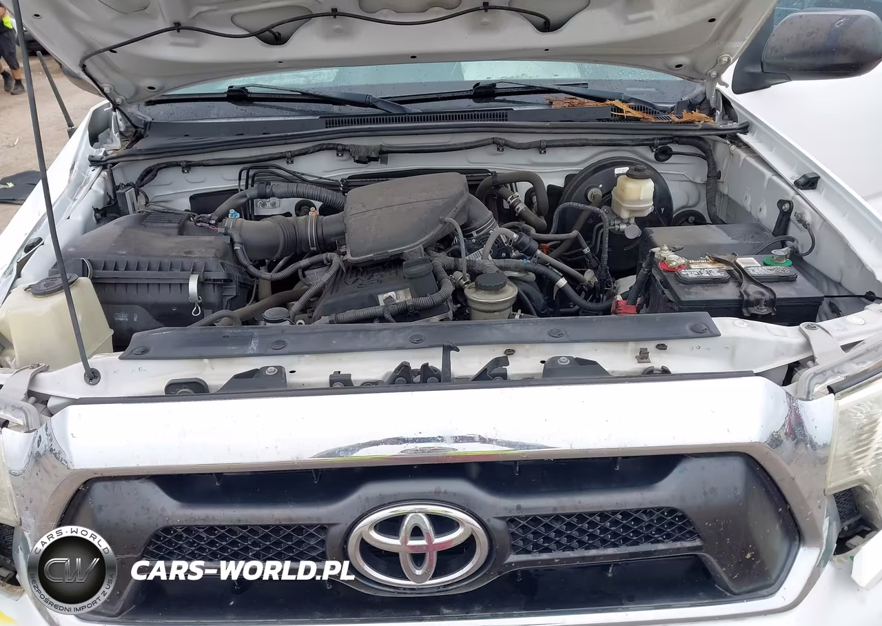 2015 Toyota Tacoma Prerunner VIN:5TFJX4GN0FX045139 - 10