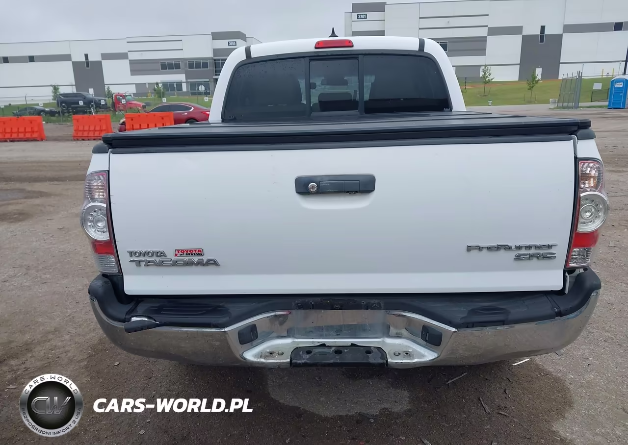 2015 Toyota Tacoma Prerunner VIN:5TFJX4GN0FX045139 - 16