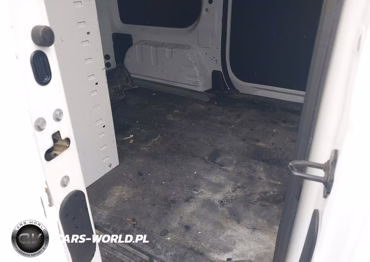 2015 Nissan Nv200 S VIN:3N6CM0KN5FK733718 - 8