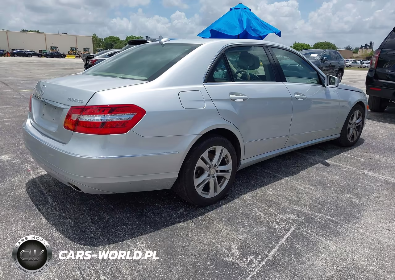 2011 Mercedes-Benz E 350 Bluetec VIN:WDDHF2EB7BA297620 - 4