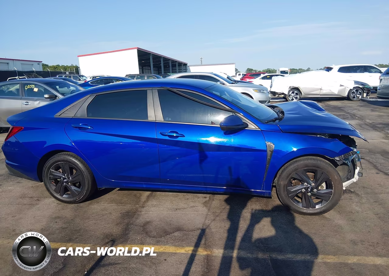 2021 Hyundai Elantra Sel VIN:KMHLM4AG1MU125975 - 13