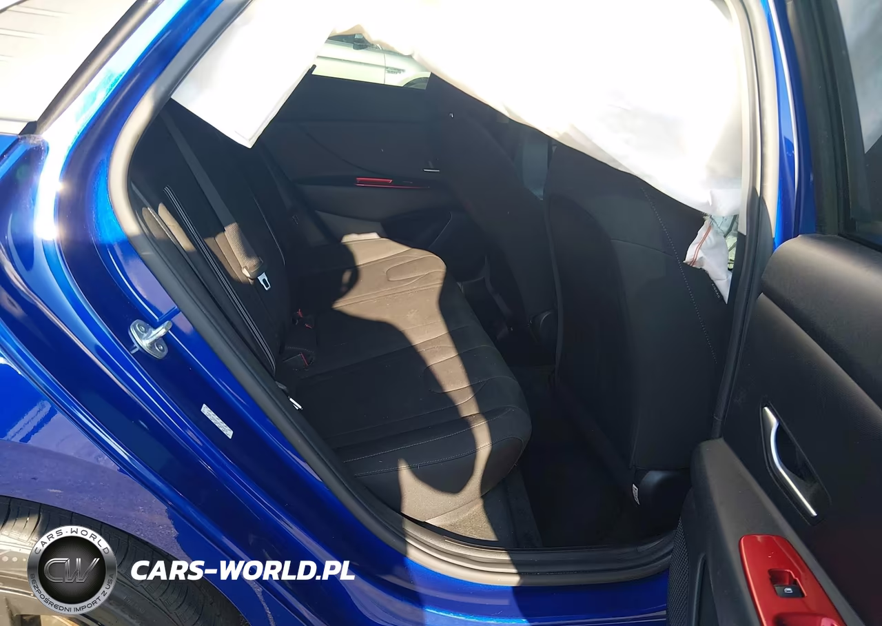 2021 Hyundai Elantra Sel VIN:KMHLM4AG1MU125975 - 8