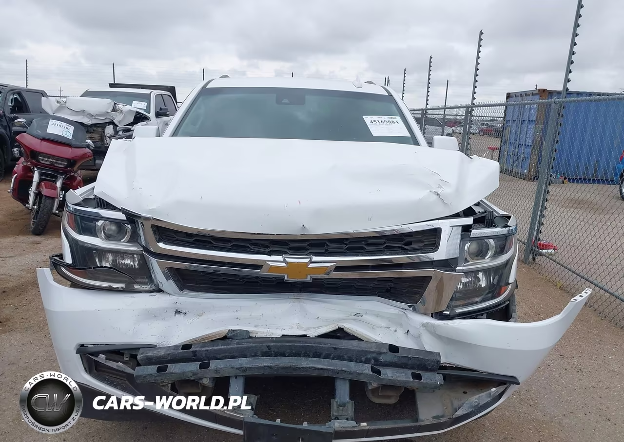 2018 Chevrolet Suburban Lt VIN:1GNSCHKC1JR101851 - 12
