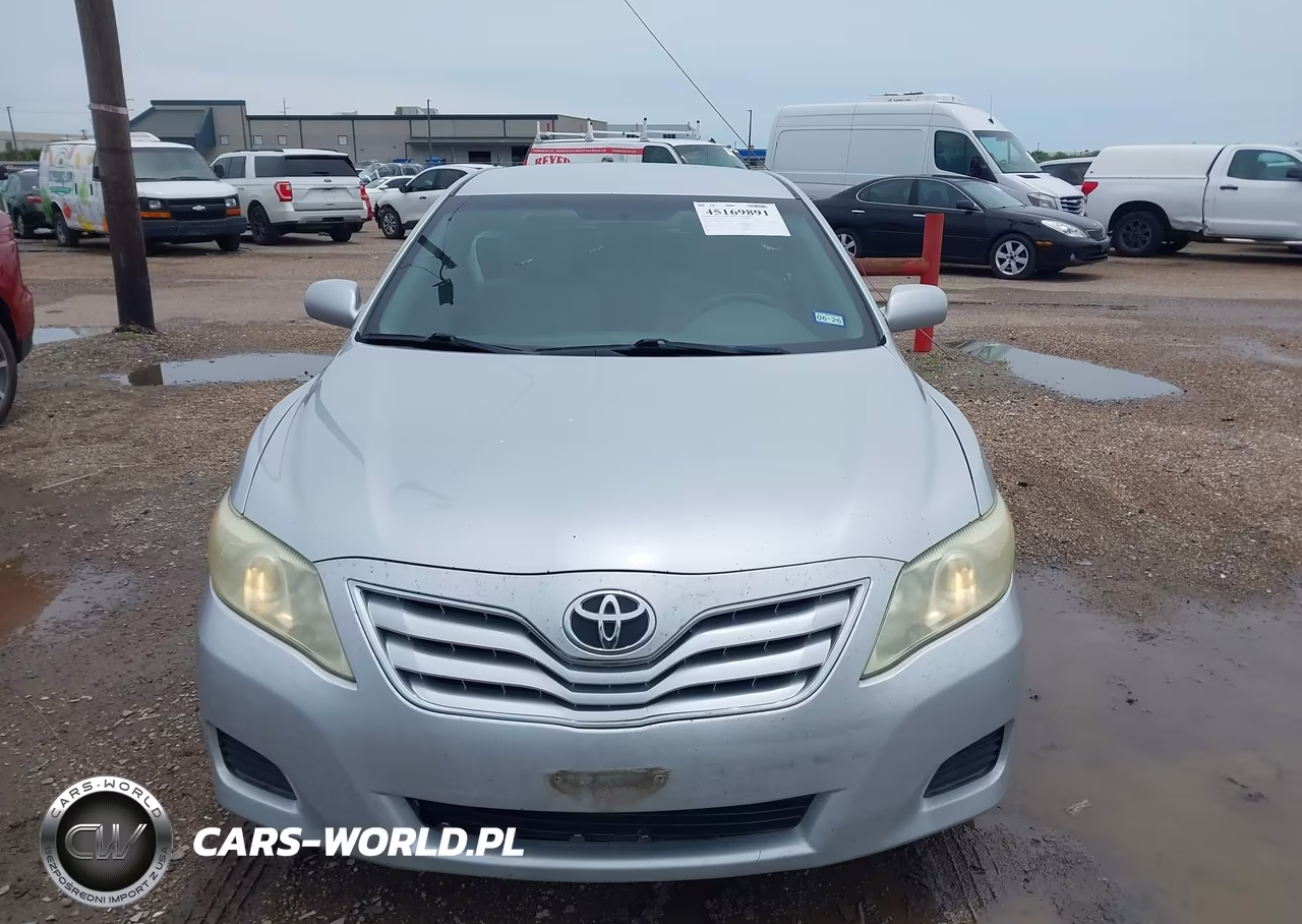 2010 Toyota Camry Le VIN:4T1BF3EK4AU039652 - 13