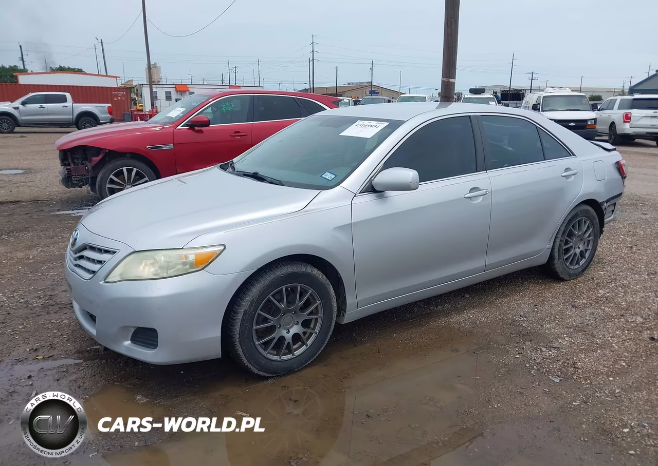 2010 Toyota Camry Le VIN:4T1BF3EK4AU039652 - 2