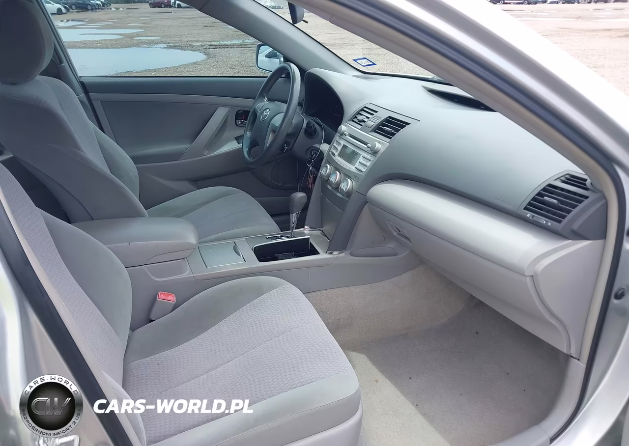2010 Toyota Camry Le VIN:4T1BF3EK4AU039652 - 5