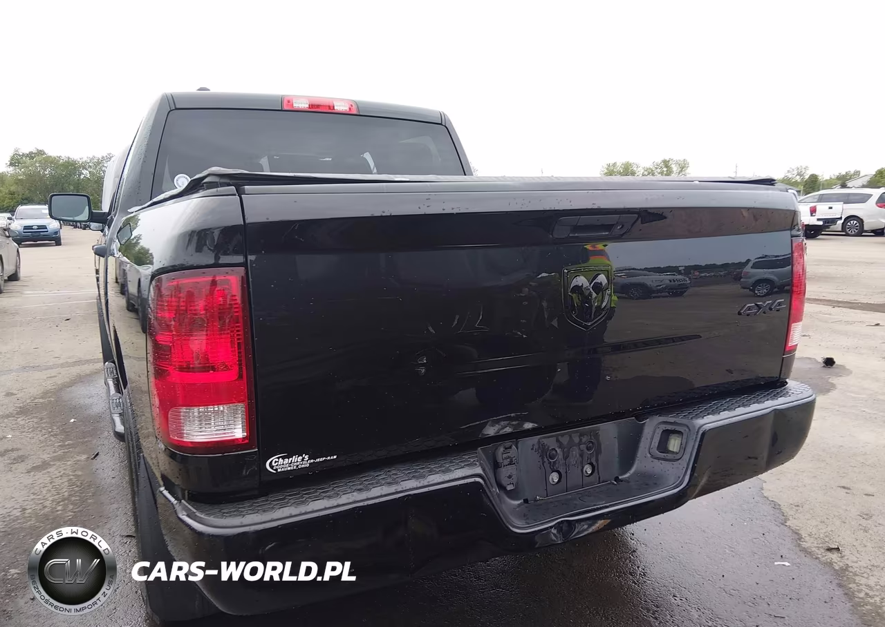 2016 Ram 1500 Express VIN:1C6RR7KG6GS400702 - 16