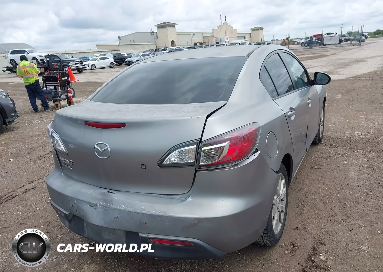 2010 Mazda Mazda3 I Sport VIN:JM1BL1SF5A1329781 - 6