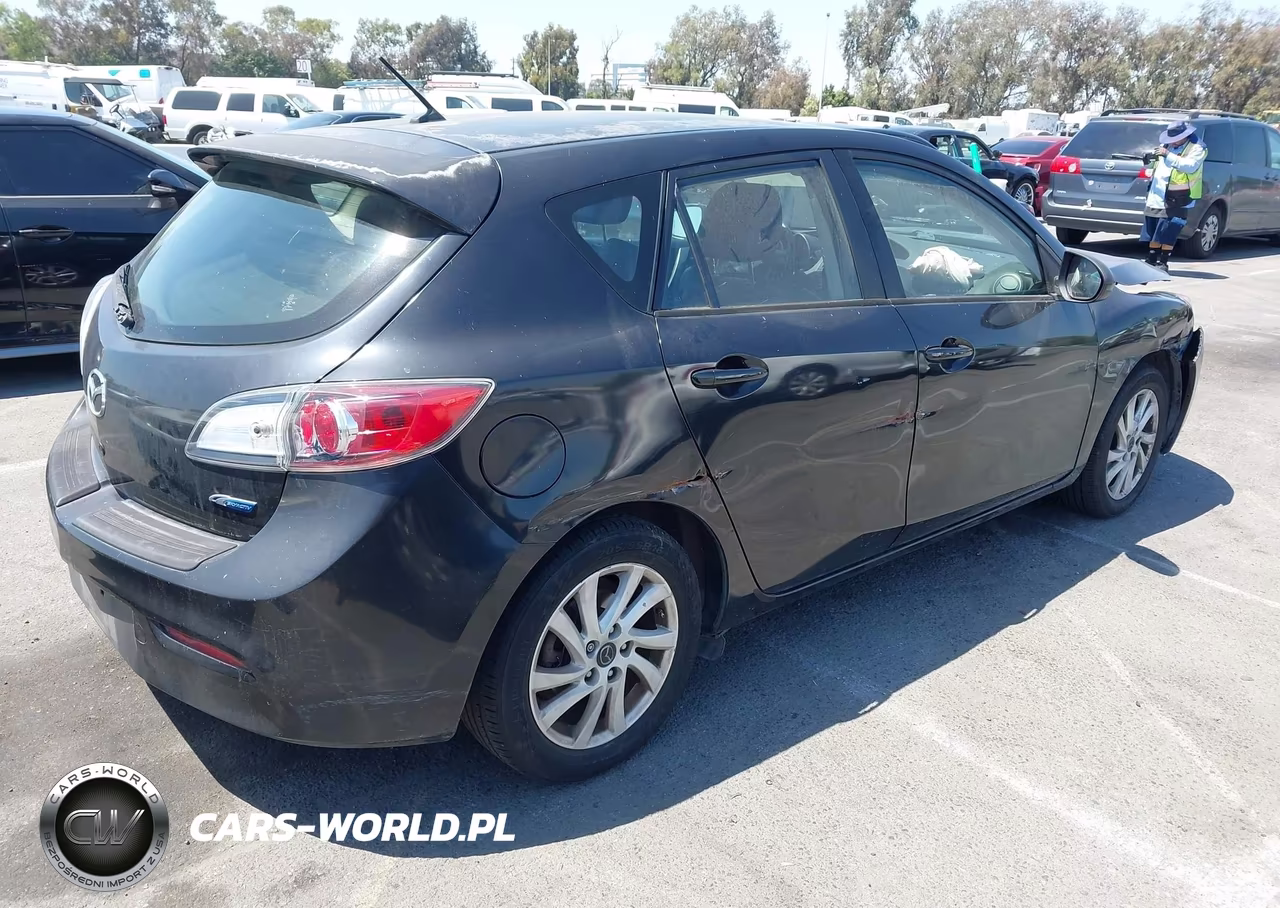 2013 Mazda Mazda3 I Grand Touring VIN:JM1BL1M72D1728027 - 4
