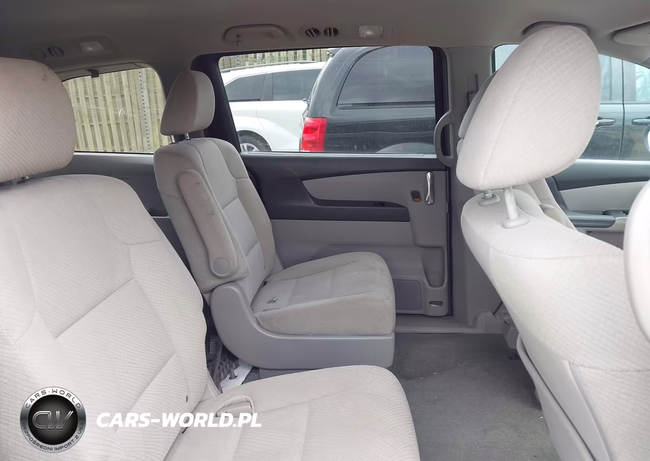2017 Honda Odyssey Lx VIN:5FNRL5H27HB000978 - 8