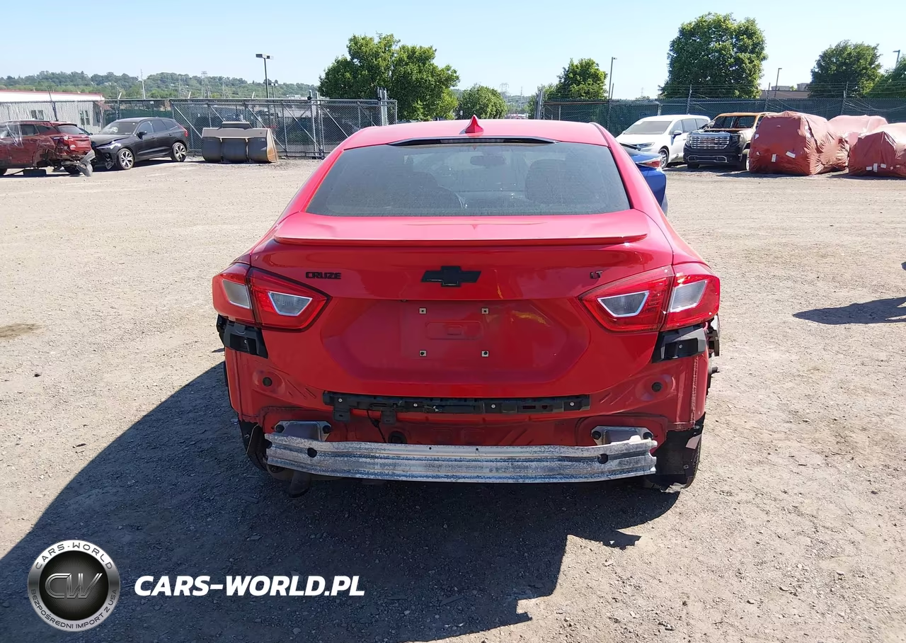 2018 Chevrolet Cruze Lt Auto VIN:1G1BE5SM7J7229624 - 17