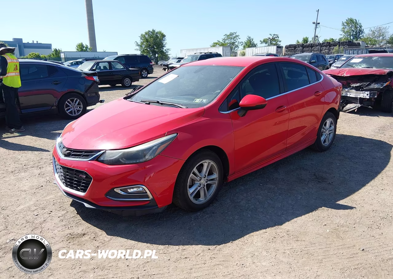 2018 Chevrolet Cruze Lt Auto VIN:1G1BE5SM7J7229624 - 2