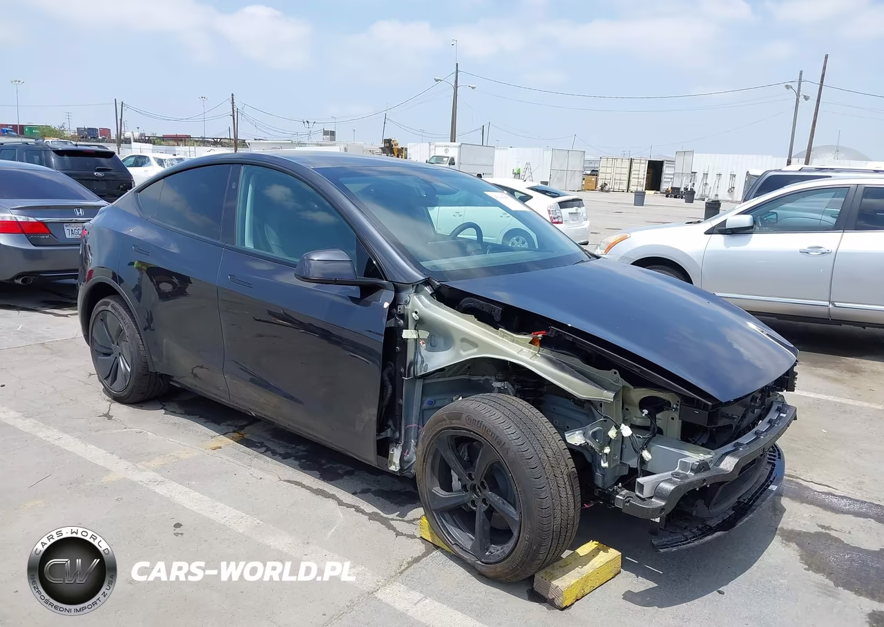 2026 Tesla Model Y Premium Rear-Wheel Drive-Rear-Wheel Drive – zdjęcie 1 z 19