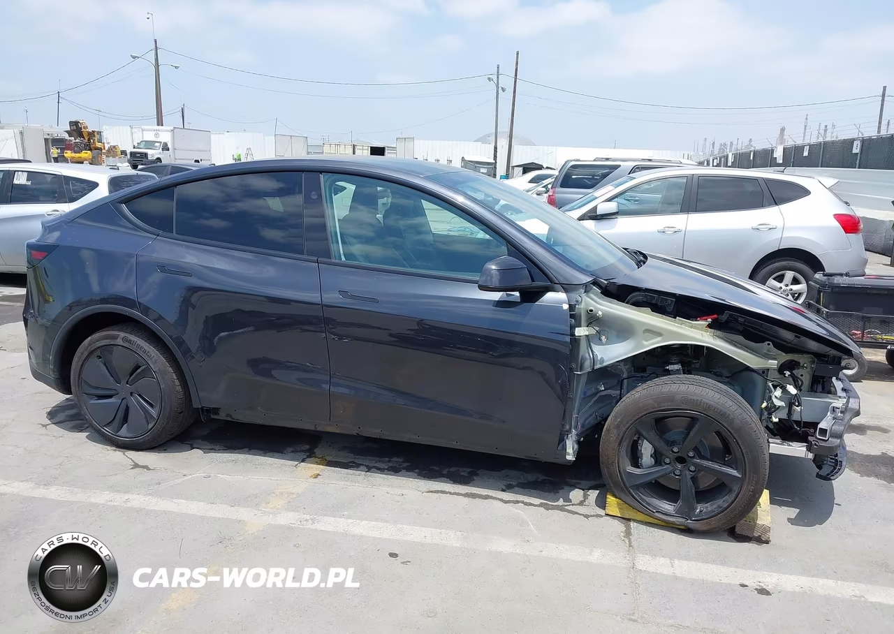2026 Tesla Model Y Premium Rear-Wheel Drive-Rear-Wheel Drive VIN:7SAYGDED8TF431020 - 14