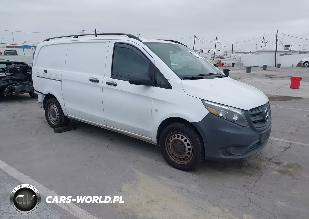 2016 Mercedes-Benz Metris