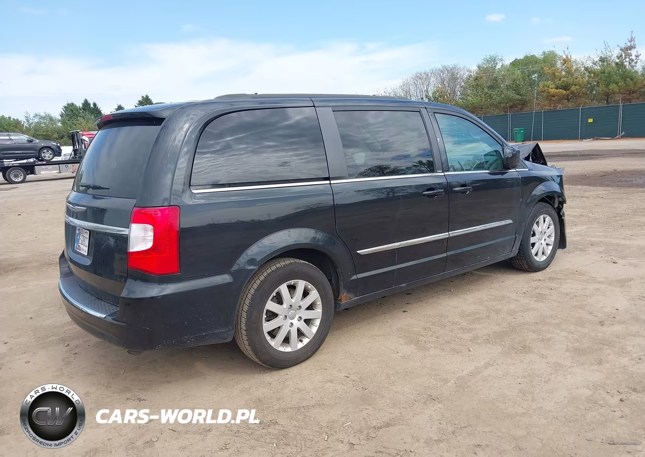 2013 Chrysler Town & Country Touring VIN:2C4RC1BGXDR690219 - 4