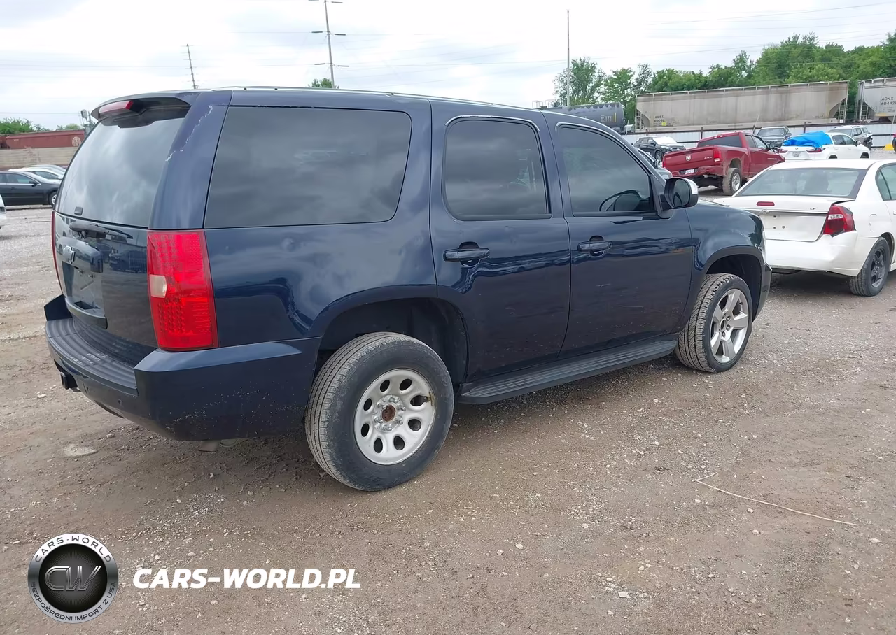 2008 Chevrolet Tahoe Ltz VIN:1GNFK13078J199549 - 4