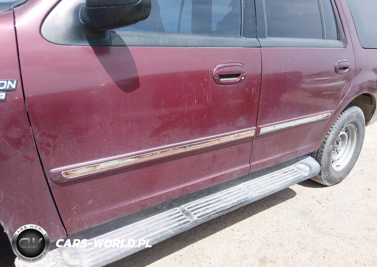 2000 Ford Expedition Xlt VIN:1FMEU1567YLC07861 - 12