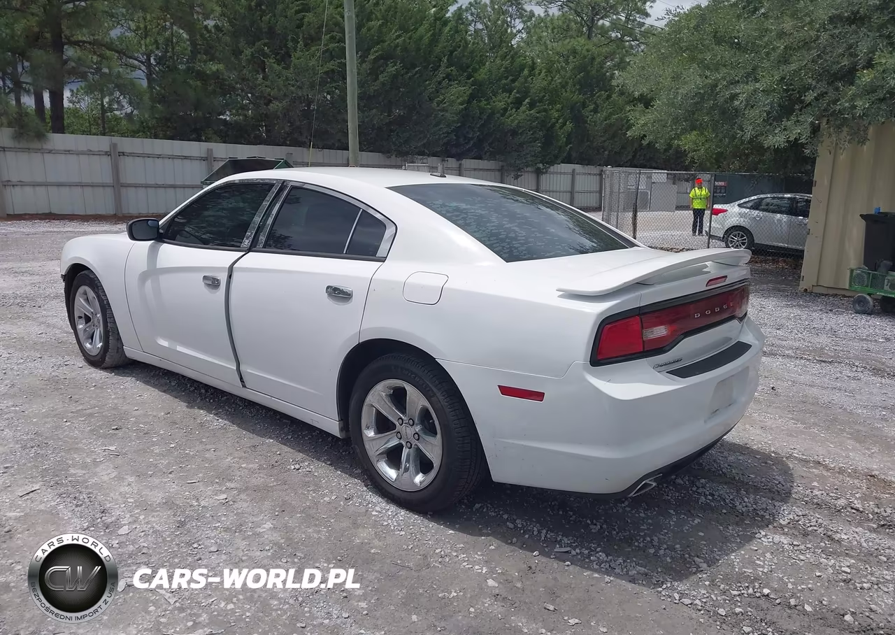 2012 Dodge Charger Sxt VIN:2C3CDXHG8CH126252 - 3