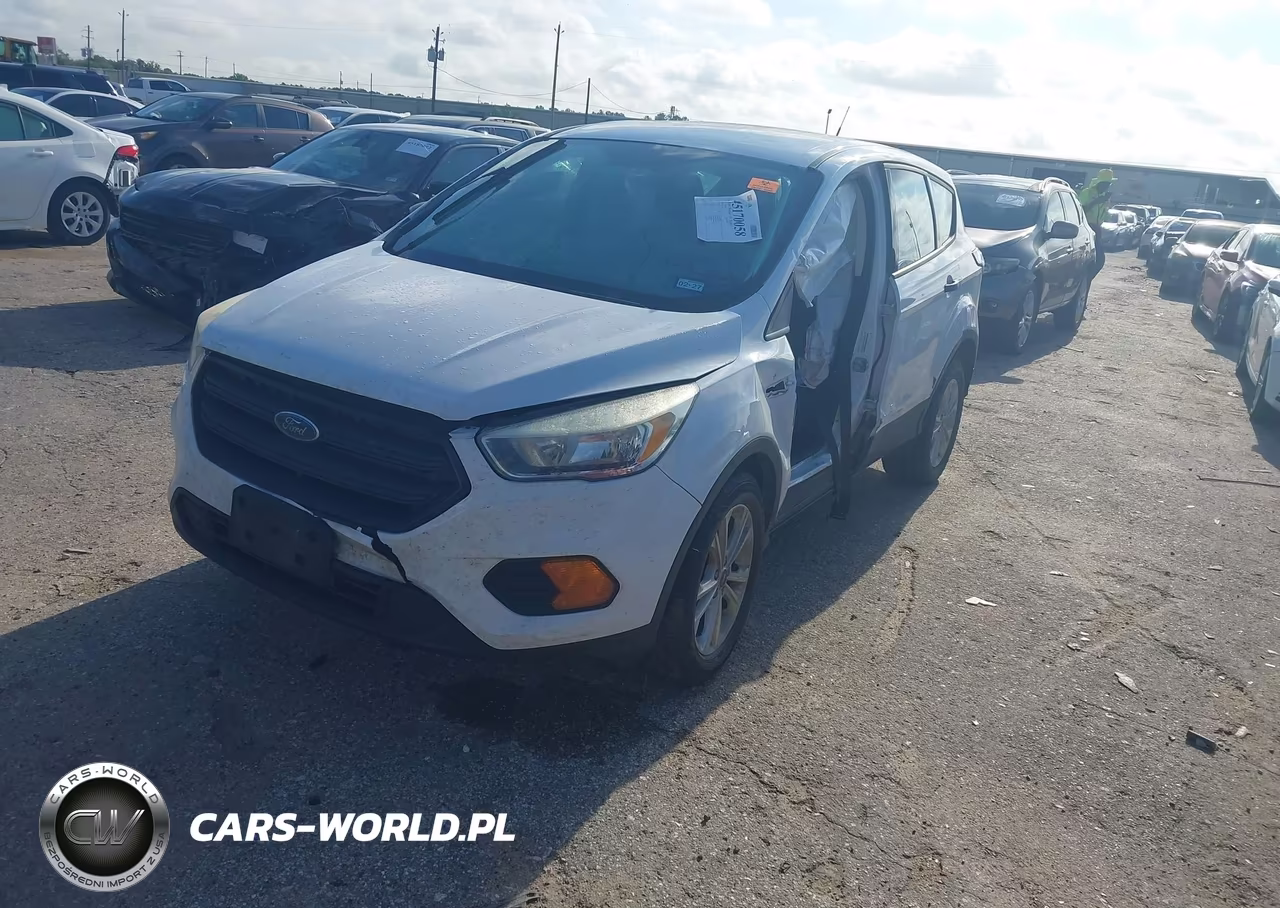2017 Ford Escape S VIN:1FMCU0F77HUE94587 - 2