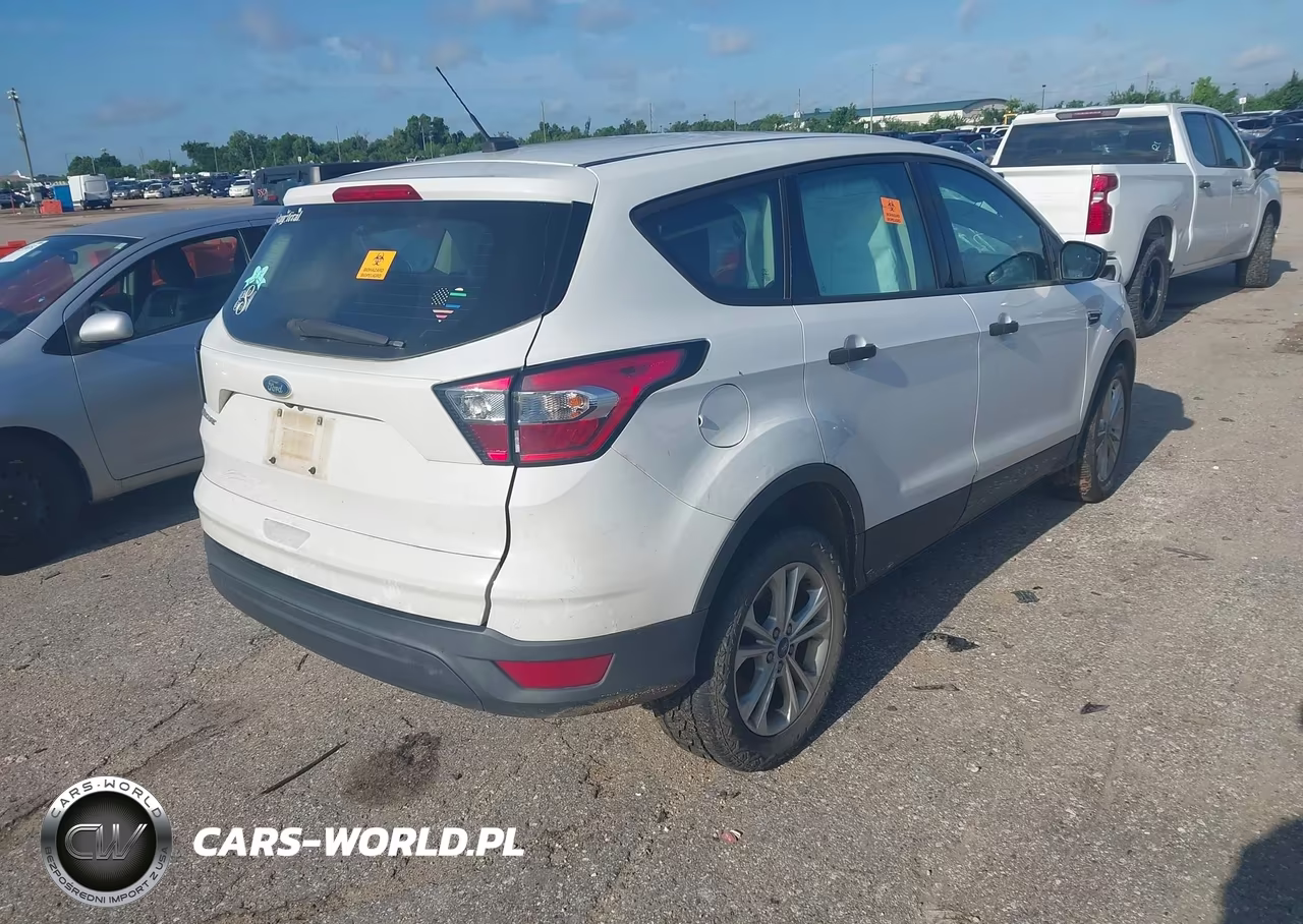 2017 Ford Escape S VIN:1FMCU0F77HUE94587 - 4