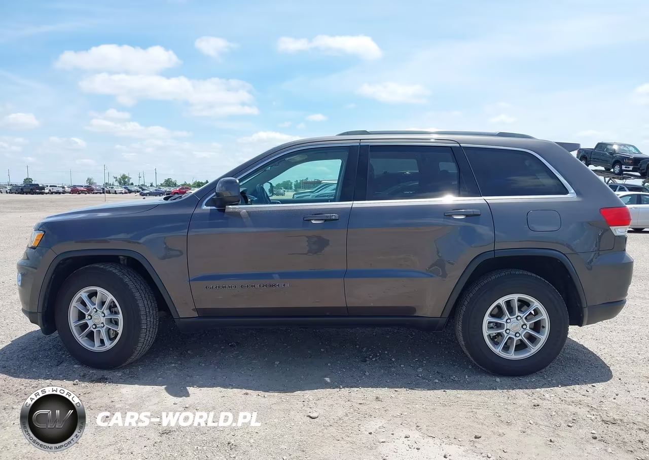 2019 Jeep Grand Cherokee Laredo E 4X2 VIN:1C4RJEAG6KC776017 - 14