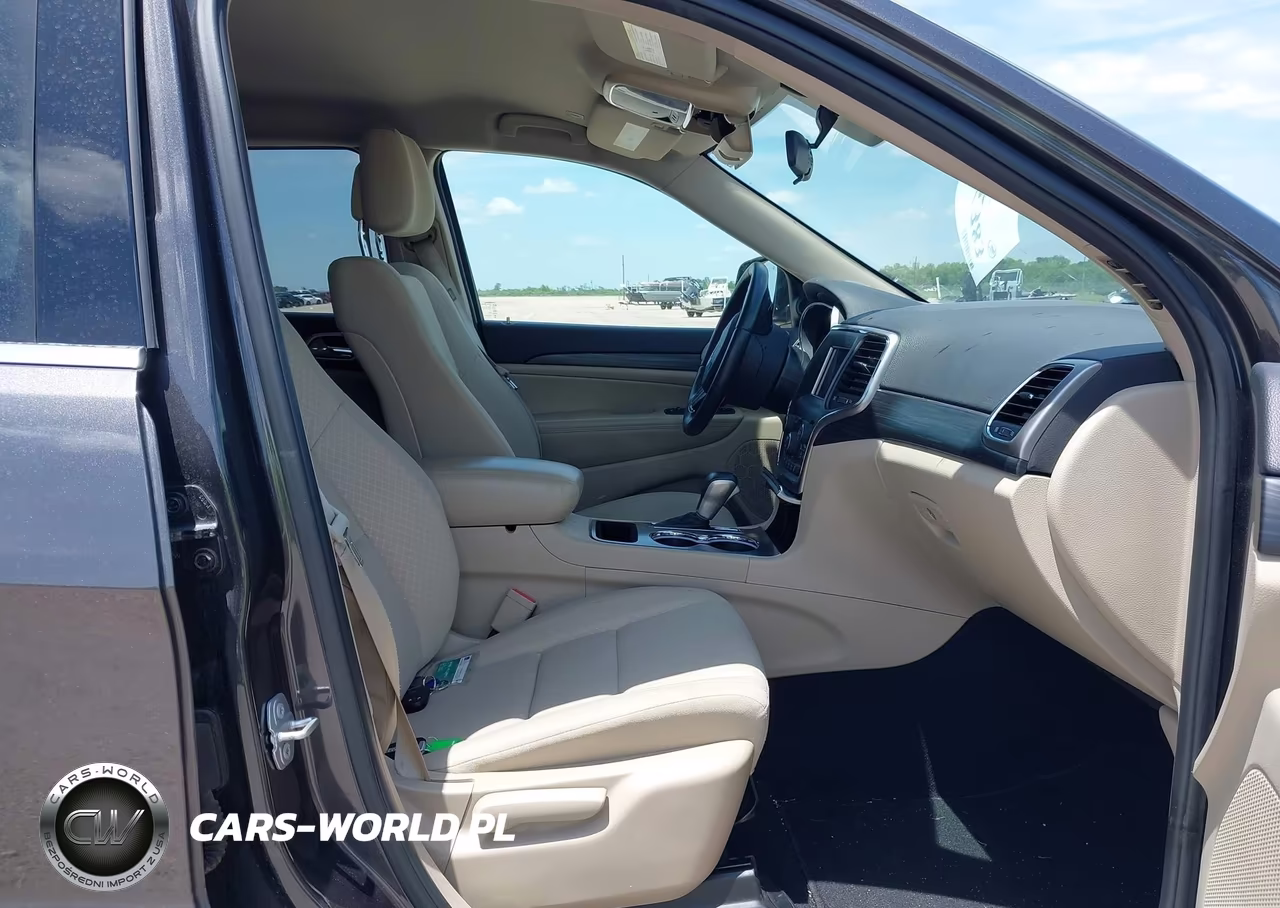 2019 Jeep Grand Cherokee Laredo E 4X2 VIN:1C4RJEAG6KC776017 - 5