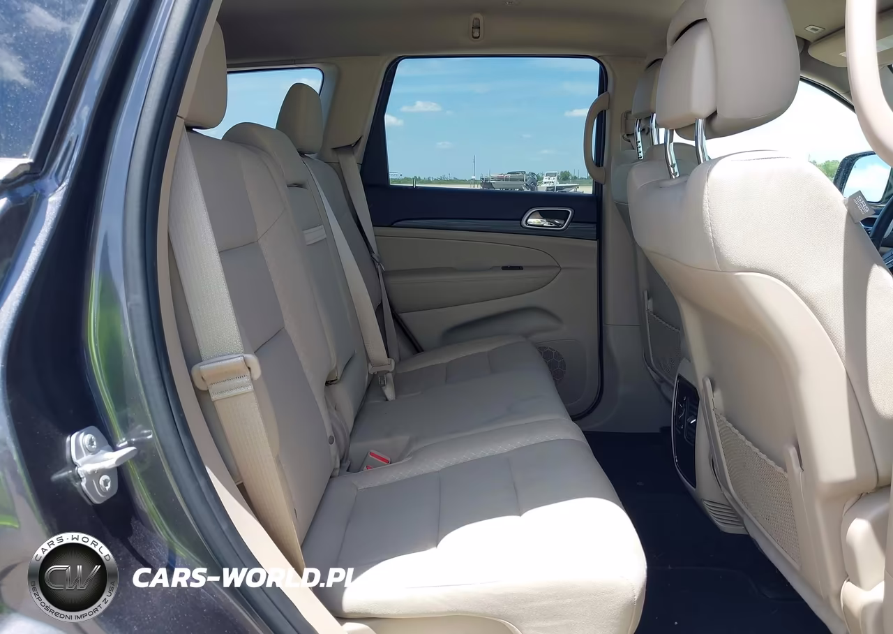 2019 Jeep Grand Cherokee Laredo E 4X2 VIN:1C4RJEAG6KC776017 - 8