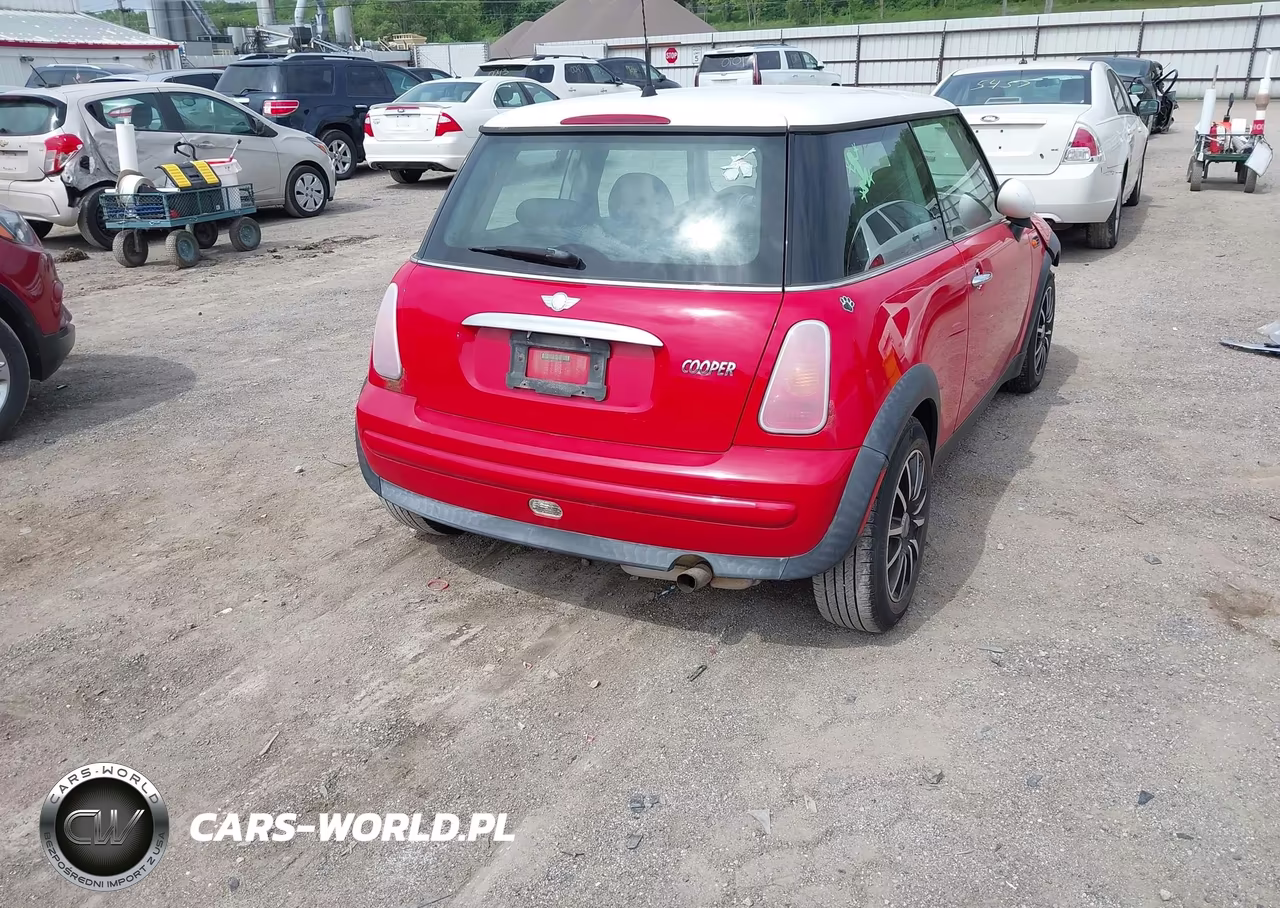 2003 Mini Cooper VIN:WMWRC33433TC40144 - 4