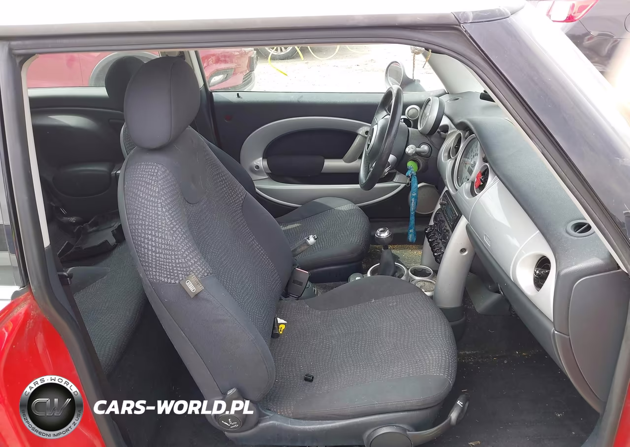 2003 Mini Cooper VIN:WMWRC33433TC40144 - 5