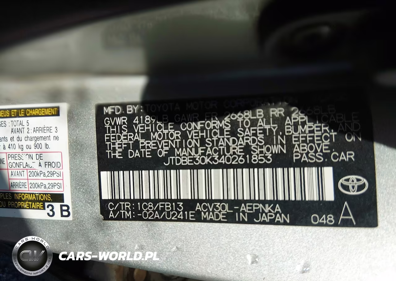 2004 Toyota Camry Le VIN:JTDBE30K340261853 - 9