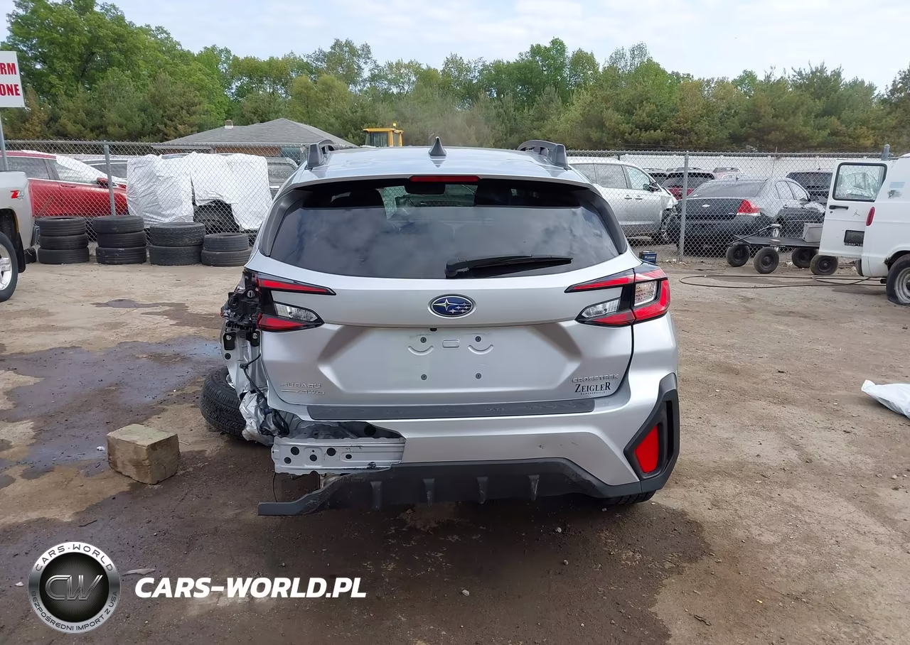 2024 Subaru Crosstrek Premium VIN:JF2GUADC3R8859399 - 16