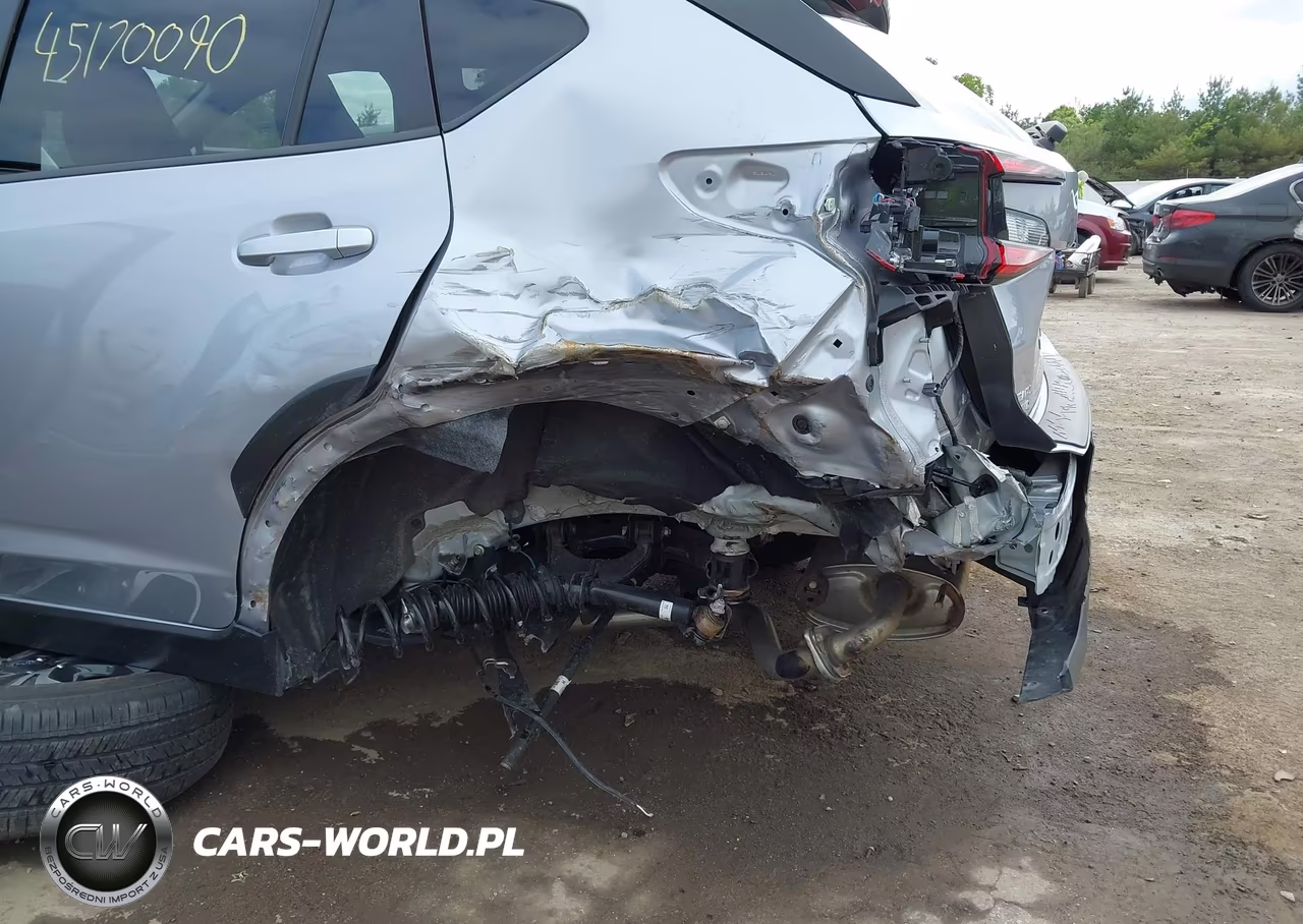 2024 Subaru Crosstrek Premium VIN:JF2GUADC3R8859399 - 6