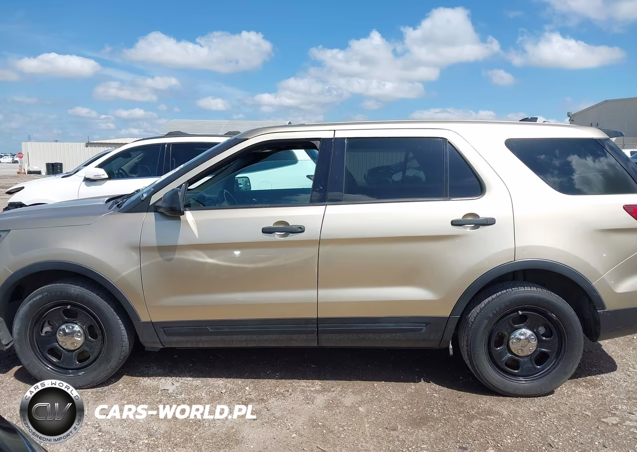 2017 Ford Utility Police Interceptor VIN:1FM5K8AR0HGD57978 - 14