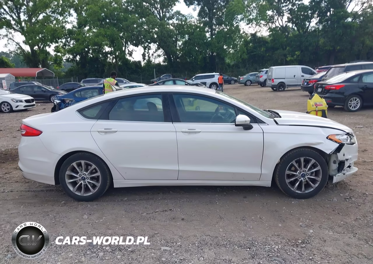 2017 Ford Fusion Se VIN:3FA6P0H79HR211979 - 13