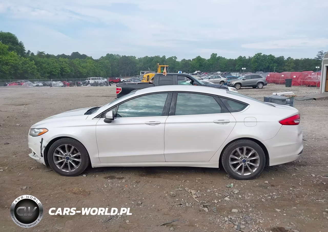 2017 Ford Fusion Se VIN:3FA6P0H79HR211979 - 14