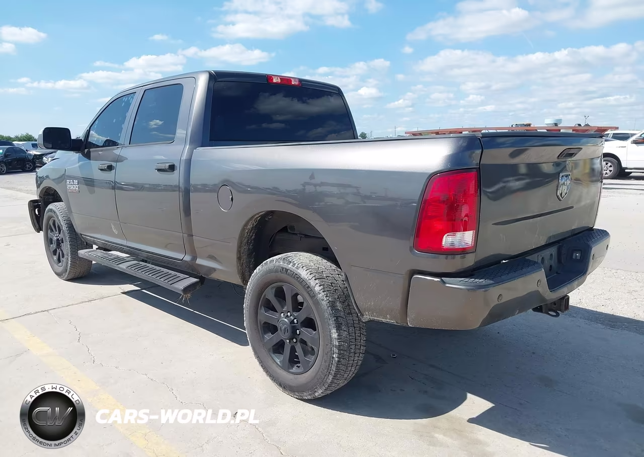 2017 Ram 2500 Tradesman 4X4 6'4 Box VIN:3C6UR5CL1HG676742 - 3