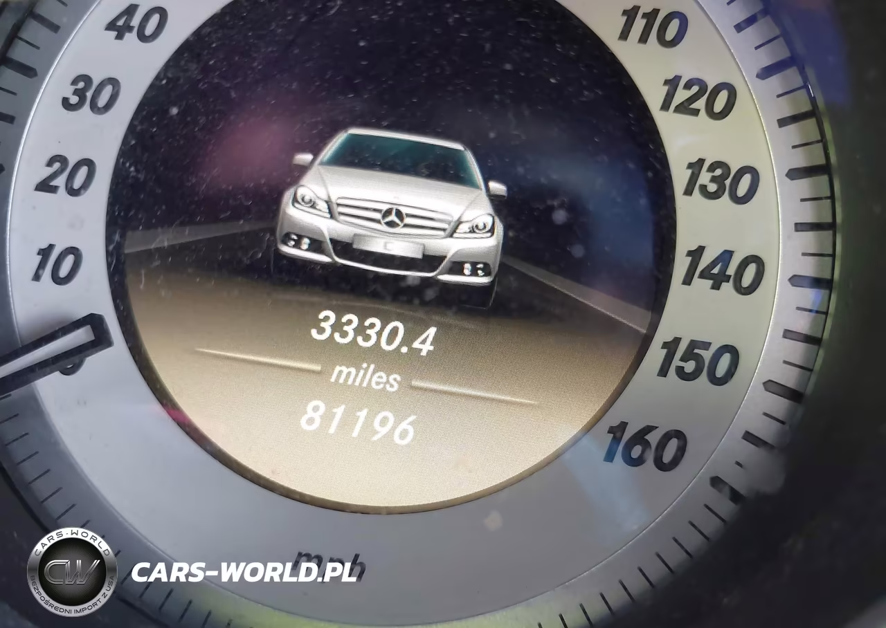 2012 Mercedes-Benz C 250 Sport VIN:WDDGF4HB7CR210868 - 7