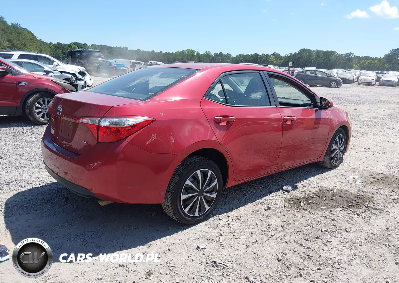 2016 Toyota Corolla Le VIN:2T1BURHE1GC626836 - 4