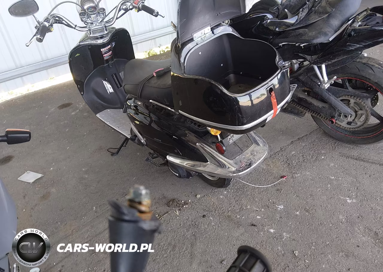 2009 Znen Scooter VIN:L5YTCKPAX91115753 - 3