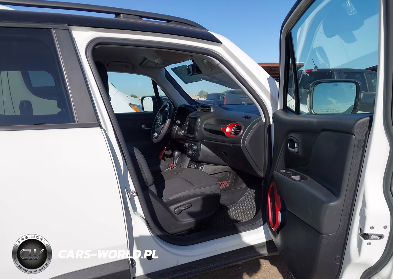 2023 Jeep Renegade Trailhawk 4X4 VIN:ZACNJDC14PPP69603 - 5